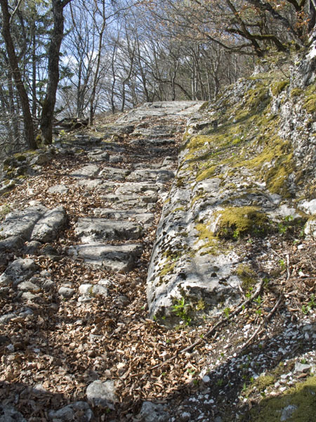 Section repaired in 1712 and older road